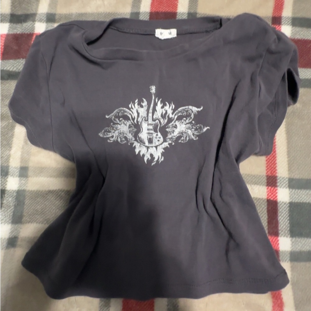 grey grunge crop top with detailed guitar design